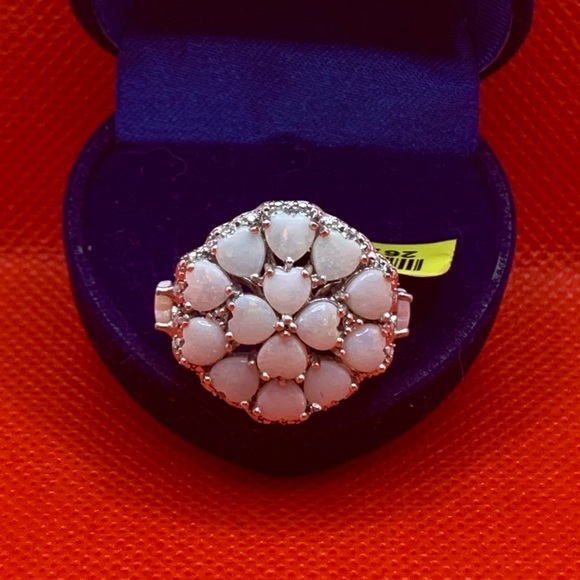 WHITE OPAL TOPAZ HEART RING - Picture 5 of 7